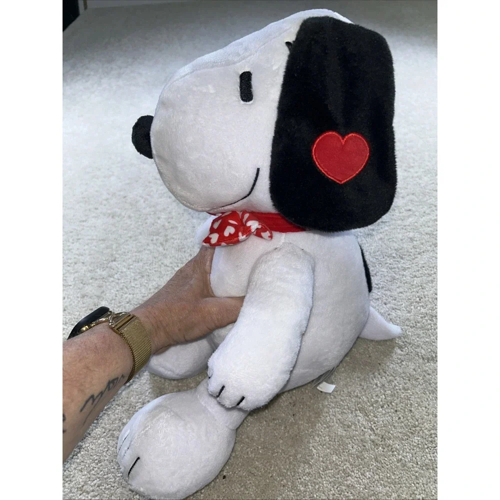 Peanuts Snoopy Valentine's Day Plush. Red Bow Tie wings Rutz 14